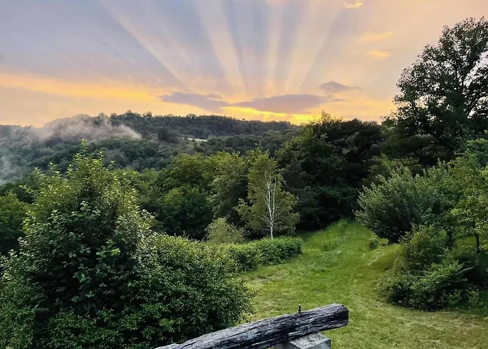 De Charme Avec Jacuzzi, Tarn Cascades, Randonnee, Peche, Champignons Σπίτι διακοπών